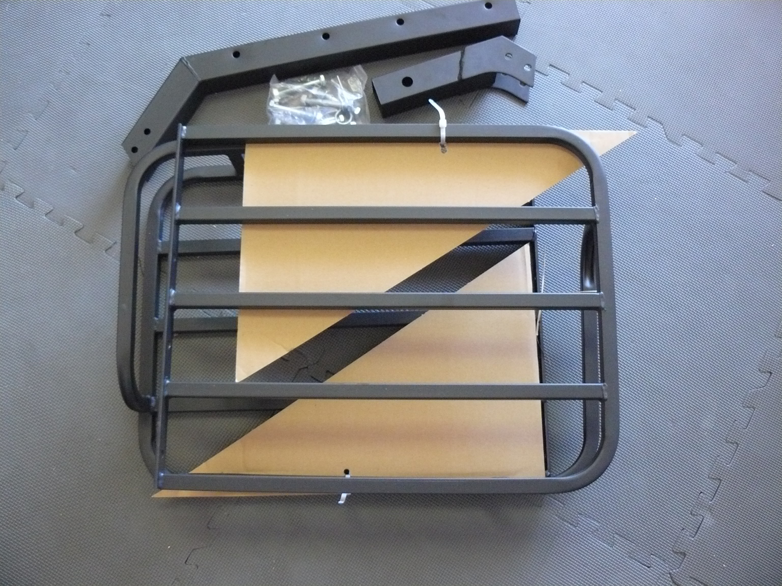 harbor freight hitch cargo carrier