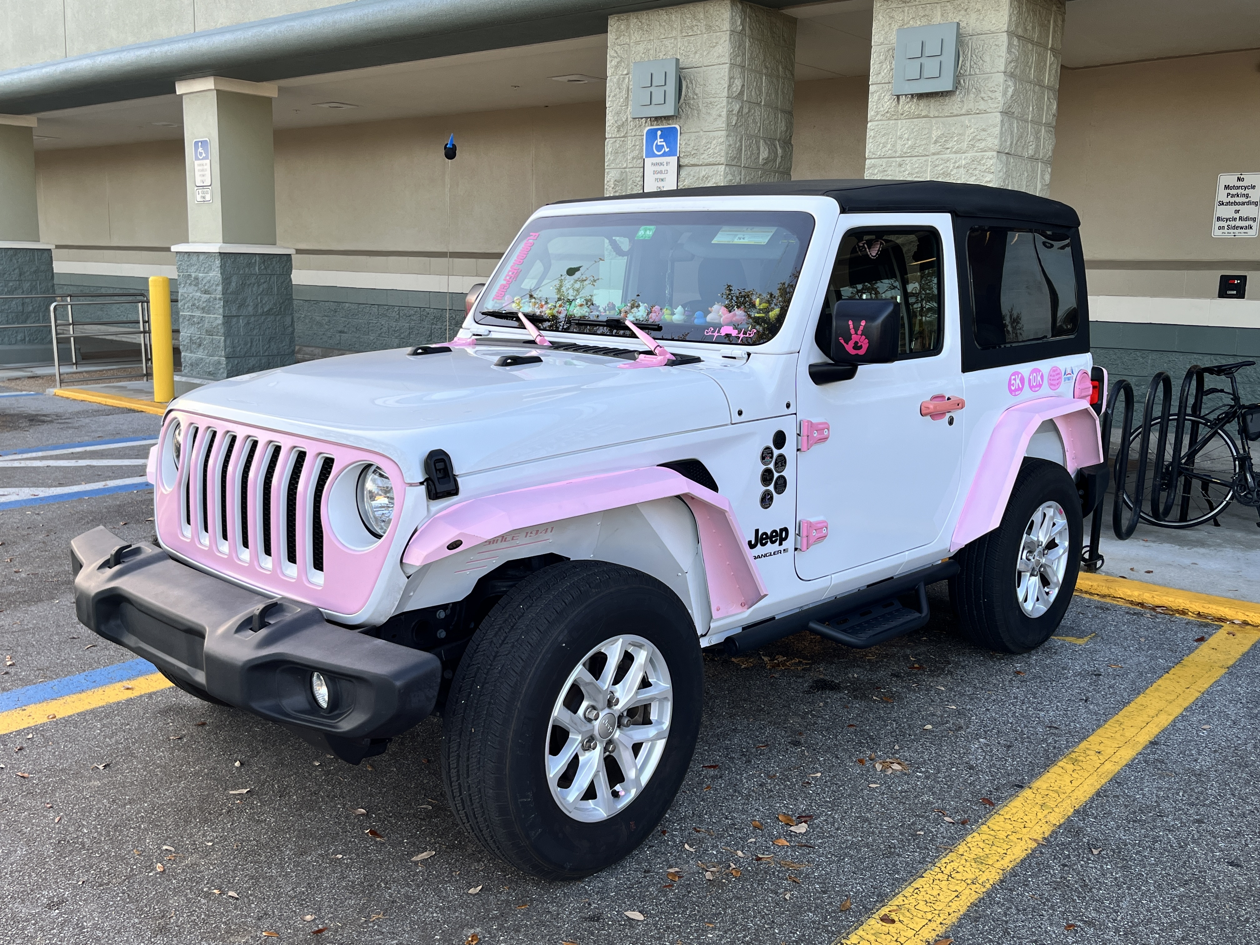 2023 Jeep Wrangler 2023 Jeep Wrangler